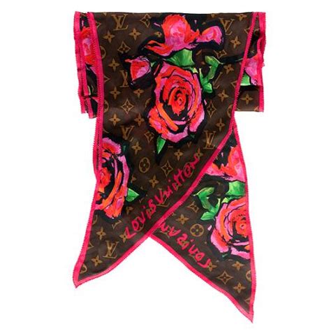 louis vuitton rose print scarf|louis vuitton signature scarf.